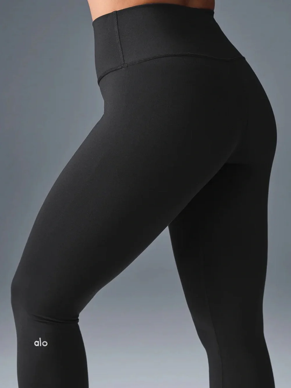 NWT ALO Yoga High-Waist Black Leggings
